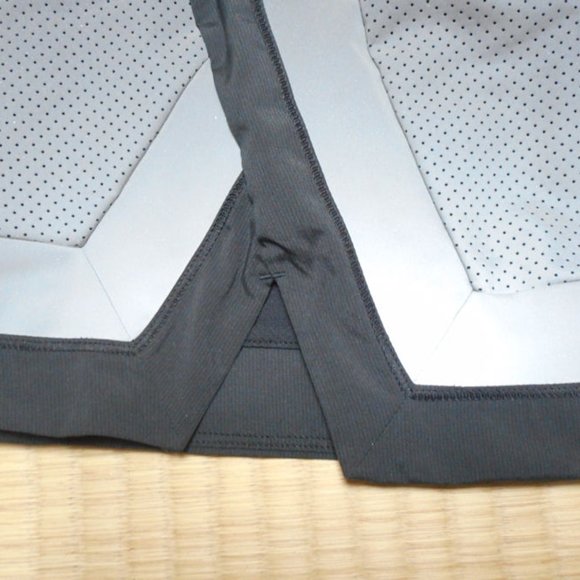 NWT-Lululemon Light it Up reflective skirt Size 6 - Picture 6 of 8